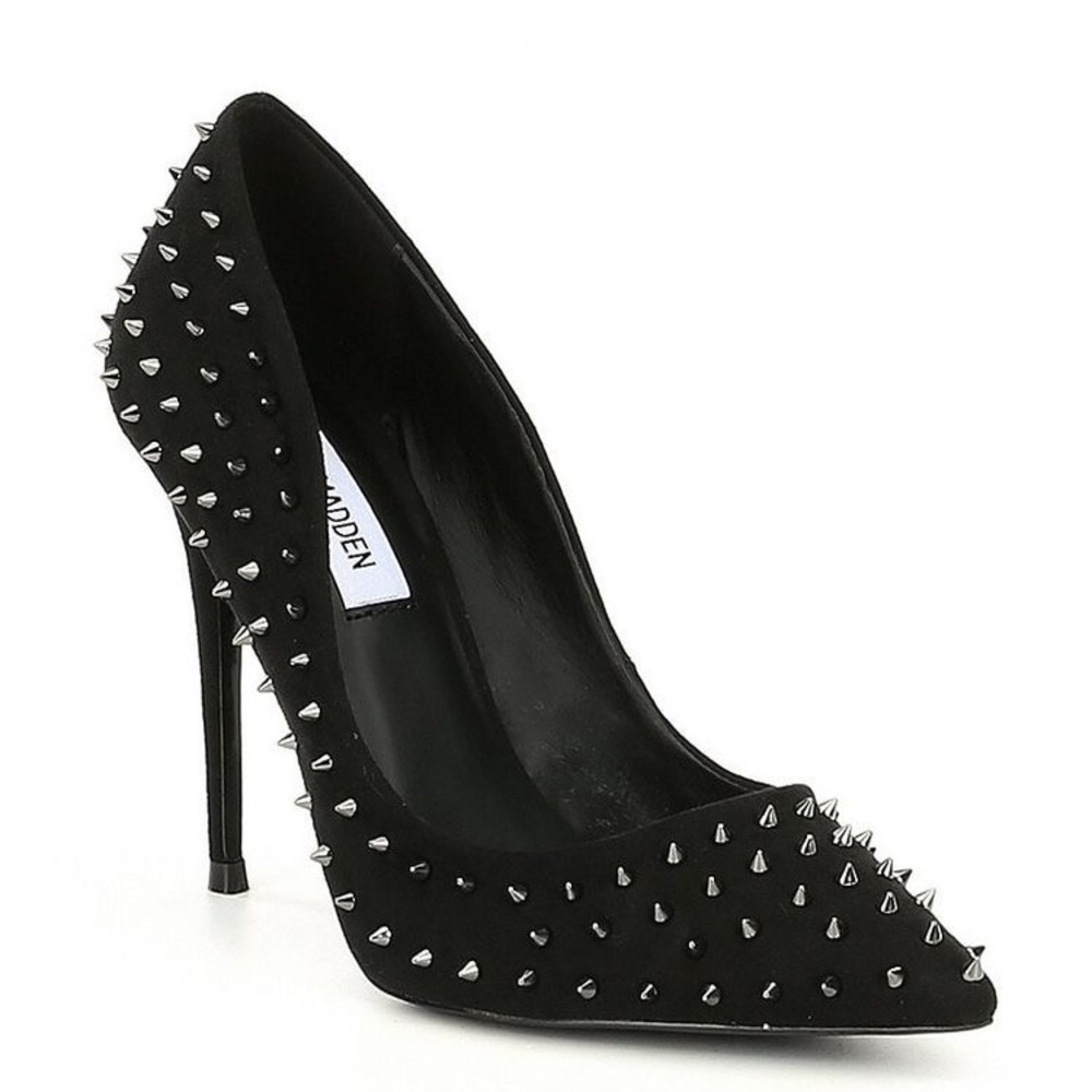 Steve Madden Vala-S Studded Pumps